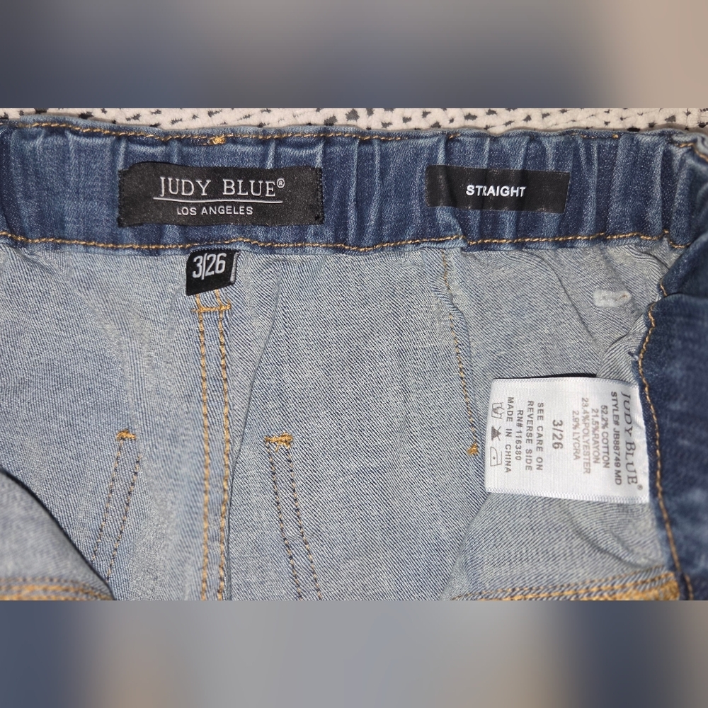 Judy Blue High Rise Charleston Straight Jeans Size 3/26 - Picture 4 of 8